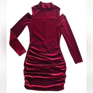 Velvet Cold-Shoulder Bodycon Dress - Burgundy color. Size XS